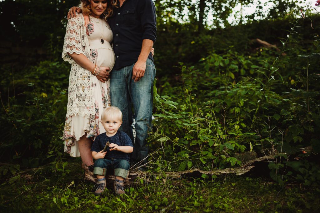 halverson family | viroqua maternity photographer