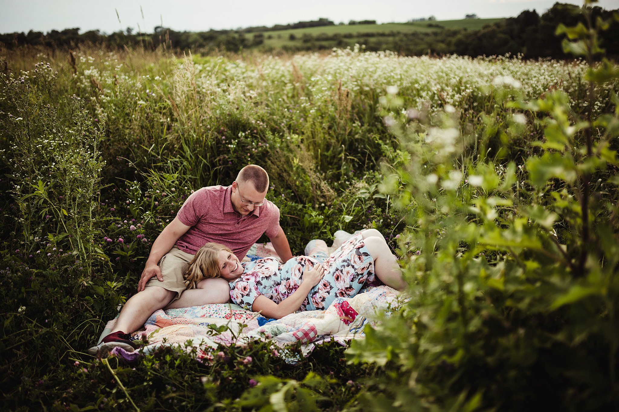 Spring Maternity Session in the Midwest
