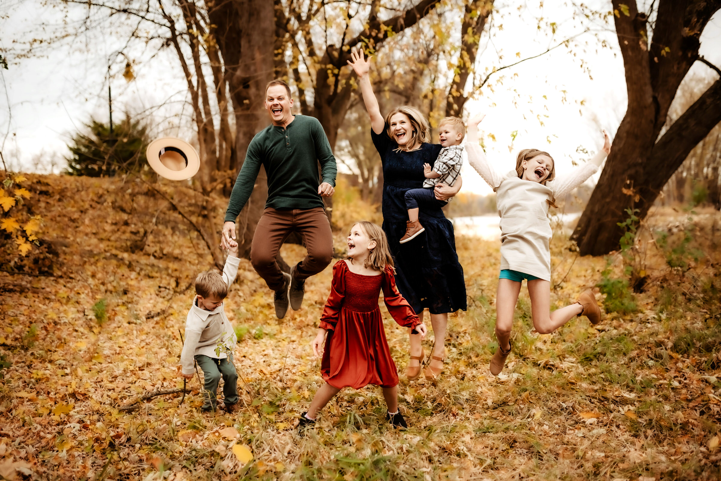 How to Make Your Family Photos Look Natural and Candid